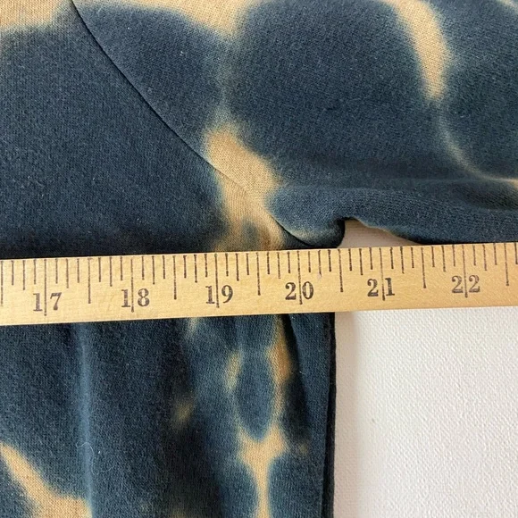 Star Wars This Is The Way Tie Dye Sweatshirt Medium (sku 503) - Picture 6 of 13